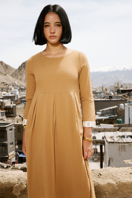 EVA MONOCHROME DRESS