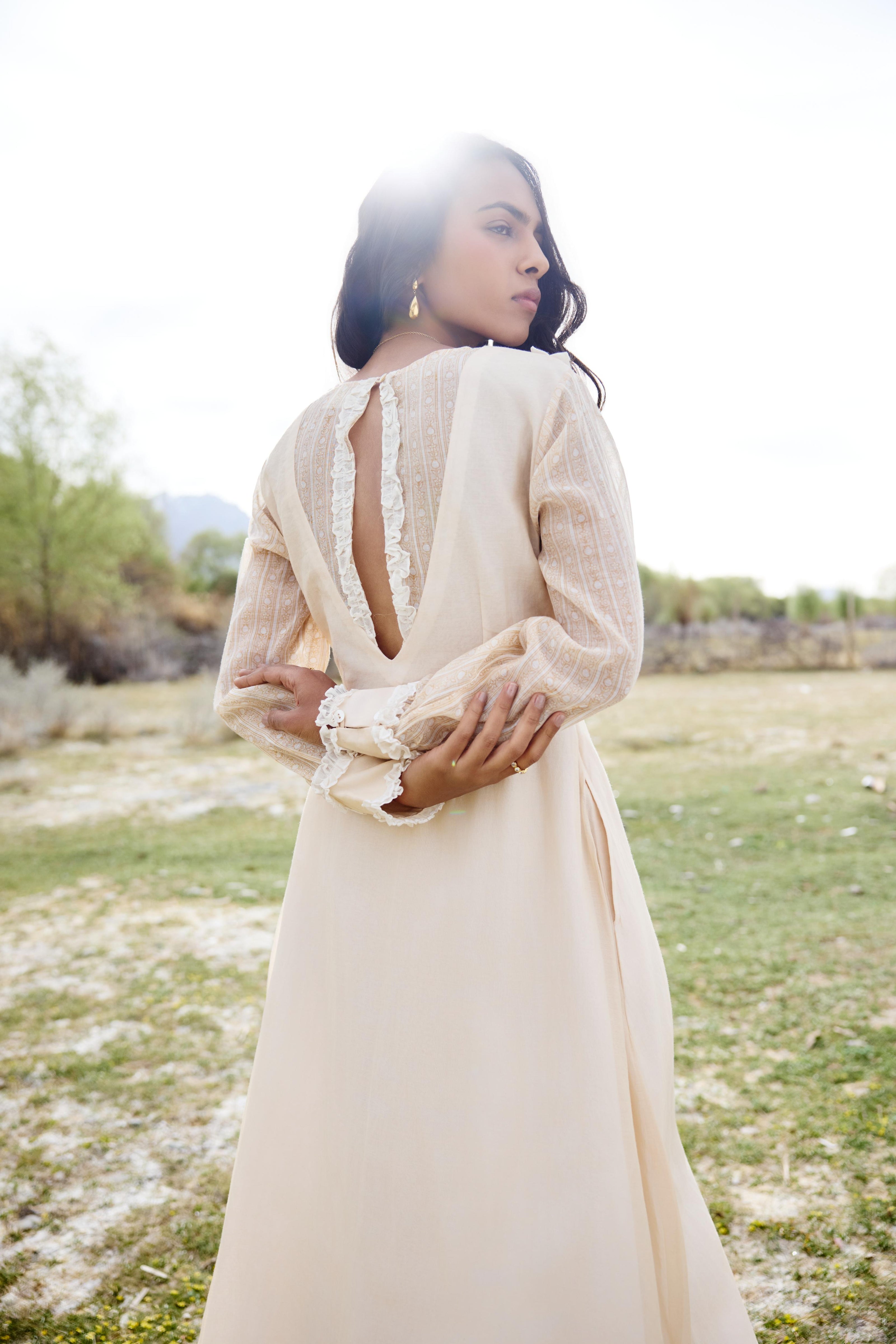 SUTRA NOUVEAU DRESS